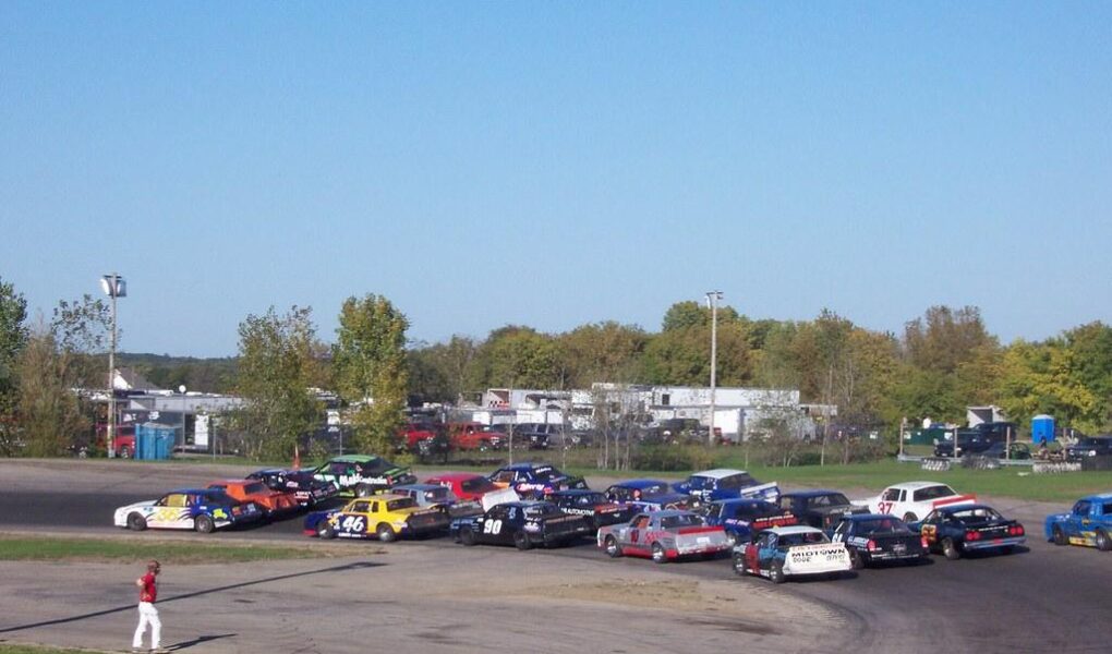 lake geneva raceway